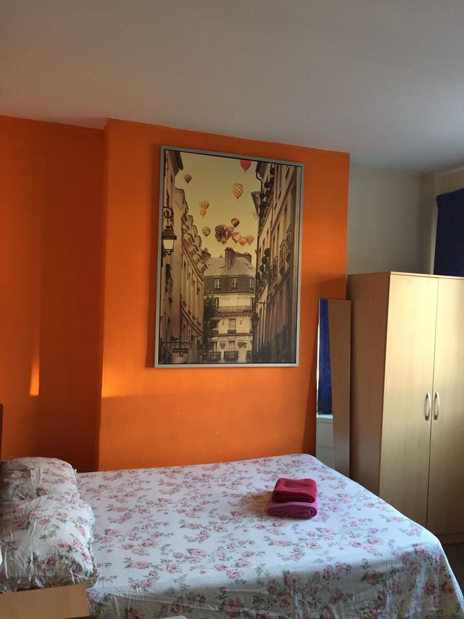Colliers House Affittacamere